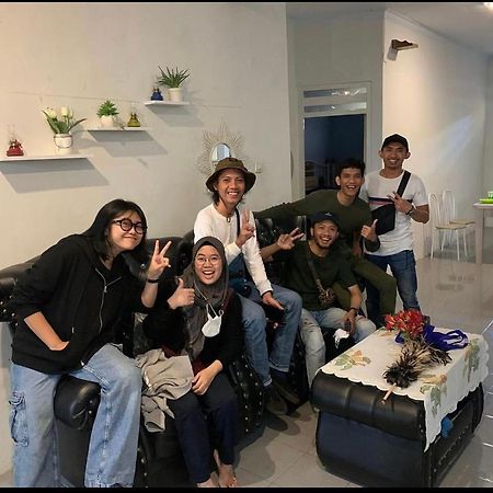 בניוואנגי Twentynine Homestay מראה חיצוני תמונה