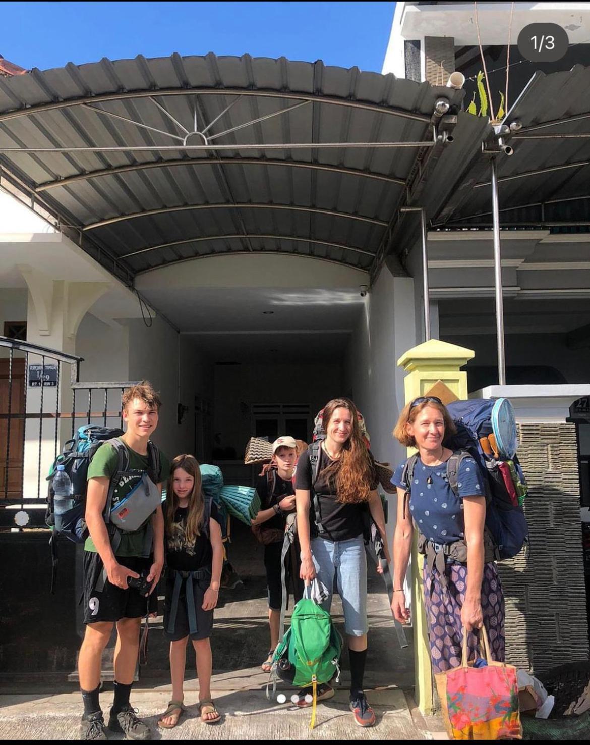בניוואנגי Twentynine Homestay מראה חיצוני תמונה