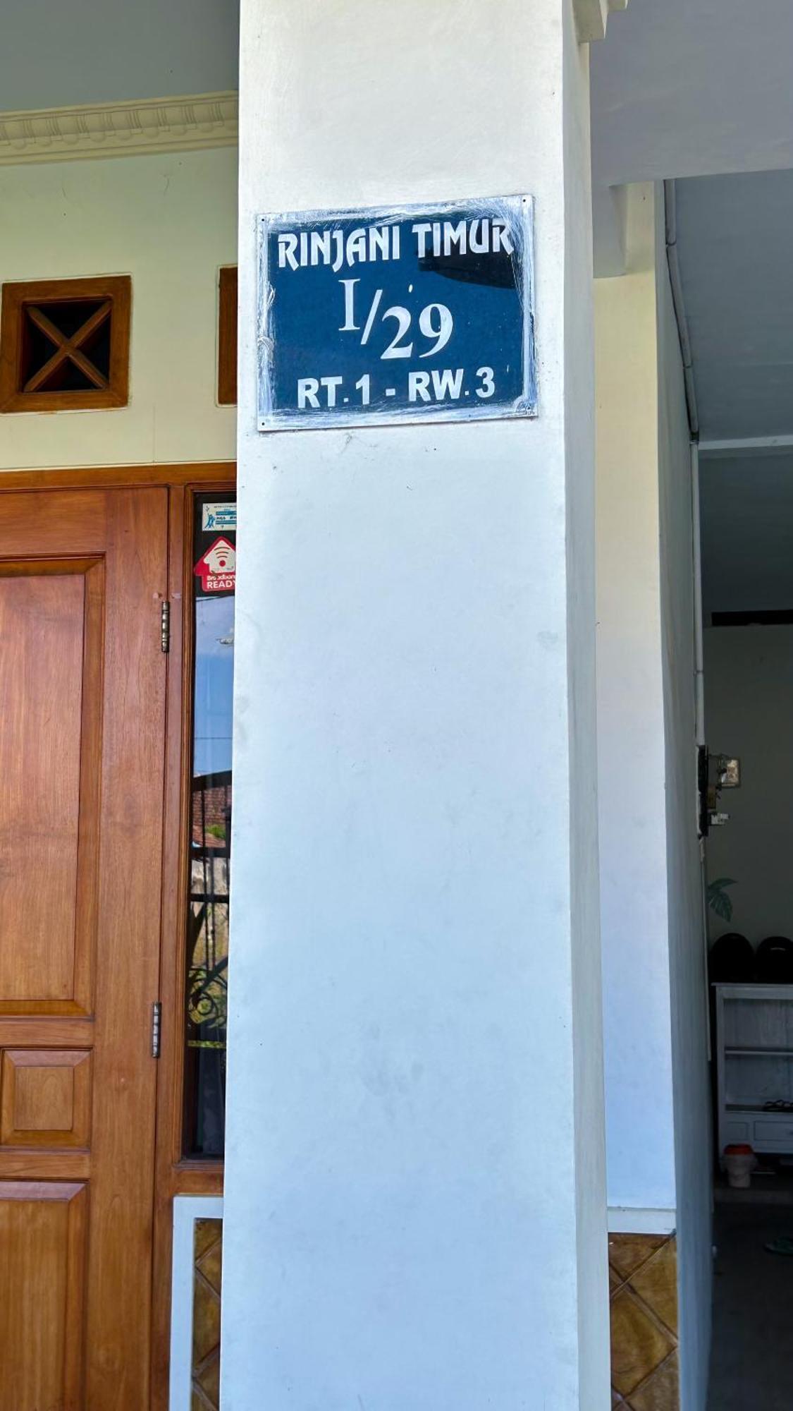 בניוואנגי Twentynine Homestay מראה חיצוני תמונה