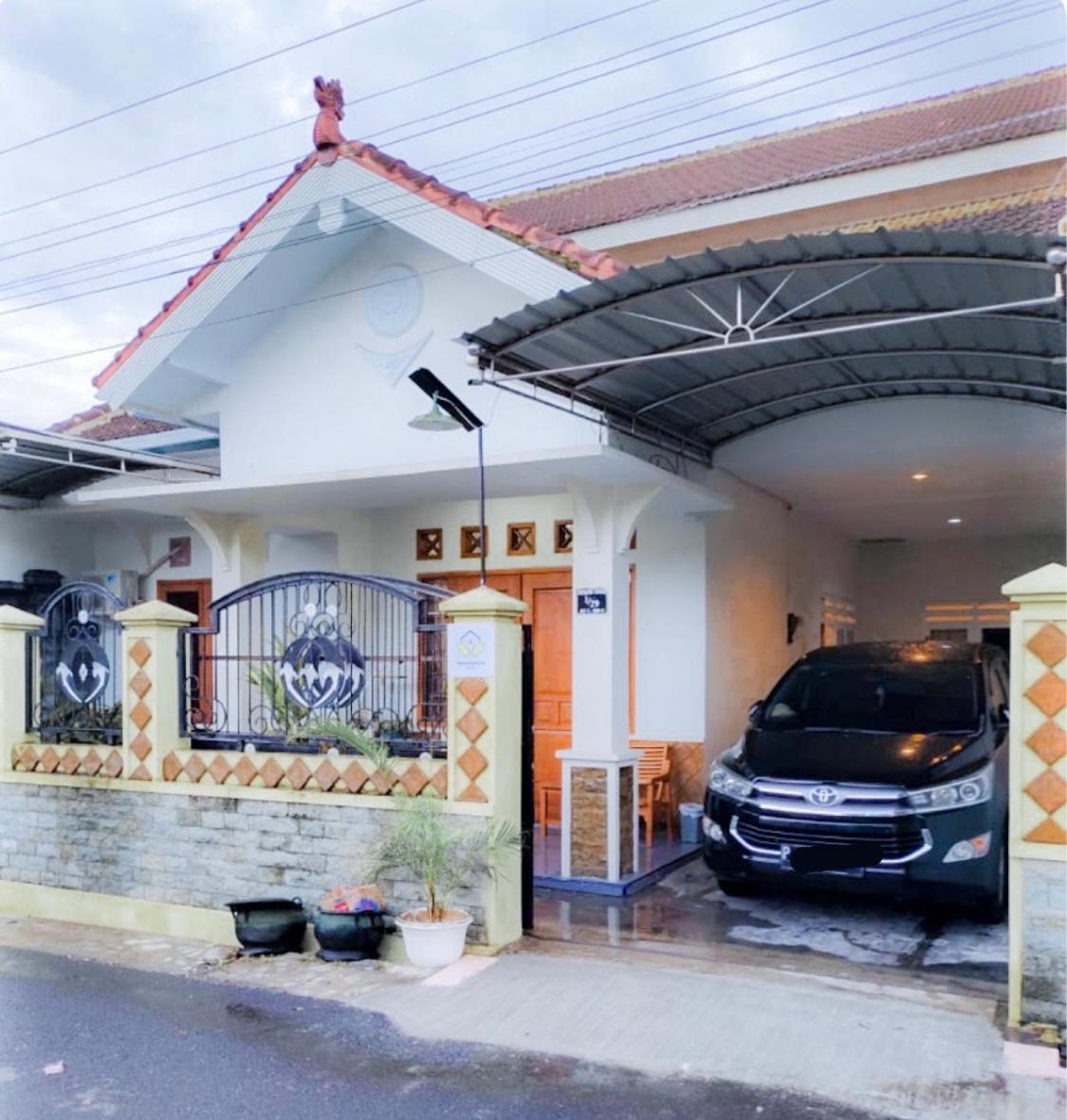 בניוואנגי Twentynine Homestay מראה חיצוני תמונה